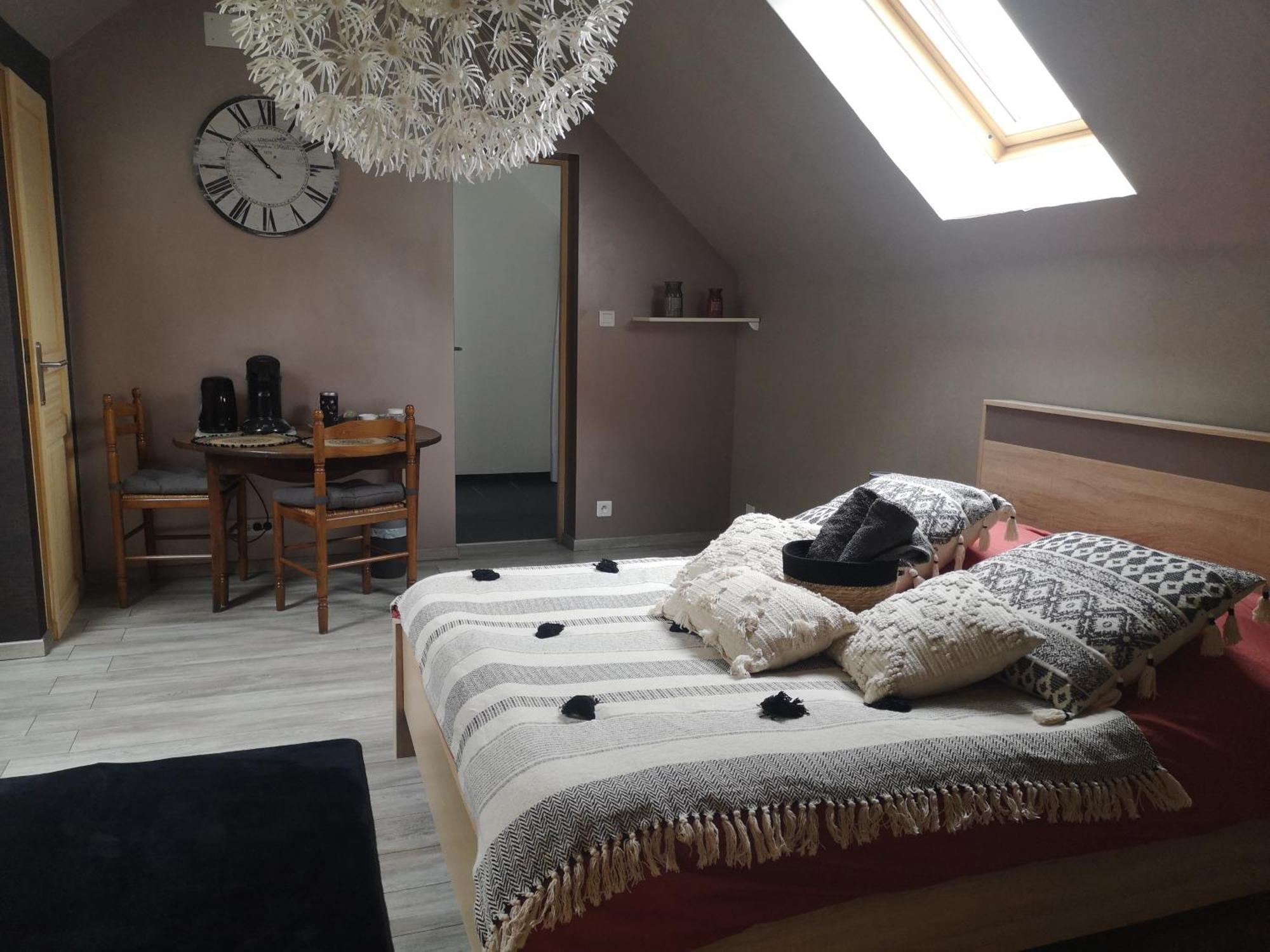 Agreable Chambre Privee Avec Entree Independante Ланже Экстерьер фото